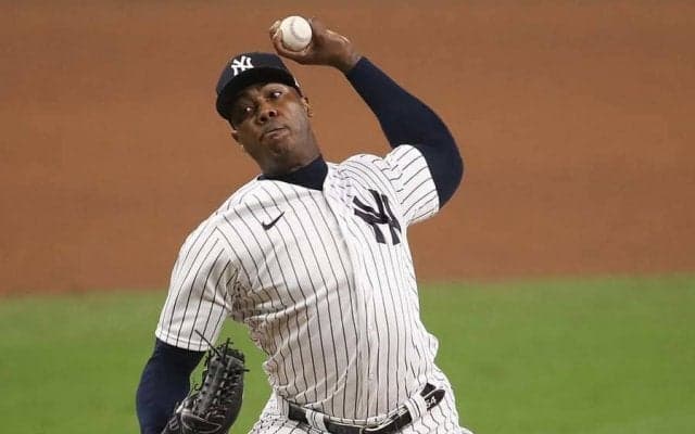 【名珍場面2020】162kmが頭部を襲う　人類最速左腕の“暴投”に米波紋「わざとなら出場停止にすべき」