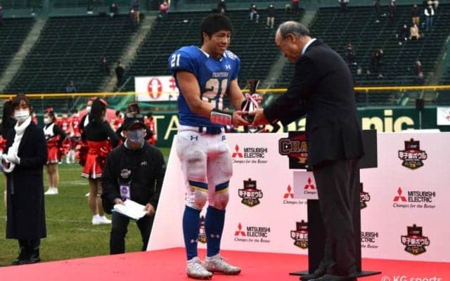 【アメリカンフットボール部】　日大に４２－２４で勝利し、３年連続３１回目の学生日本一を決めた！
