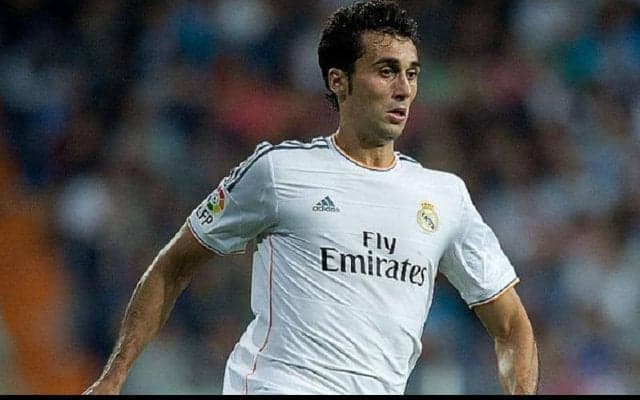 マドリッド・ダービーでシャビ・アロンソのスーパーなロングパスから、アルベロアが叩き込んだスーパーゴール【インクレディブル・ゴールズ】