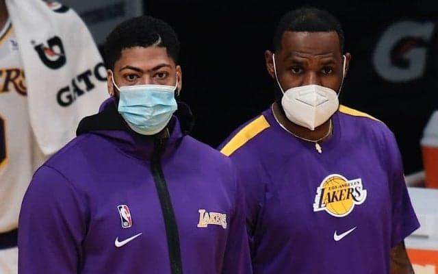 プレシーズン2試合連続欠場中のレブロンとデイビス…レイカーズ指揮官「レギュラーシーズンが始まれば…」