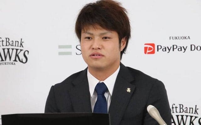 鷹・甲斐野が明かした「正直に言わなかった」後悔　復帰を焦った故の1軍登板なし