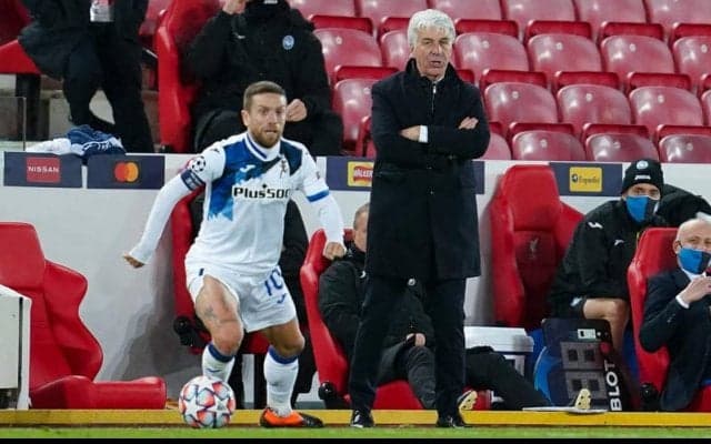 パプ・ゴメスと軋轢報道のガスペリーニ監督｢好きなように書けばいい｣