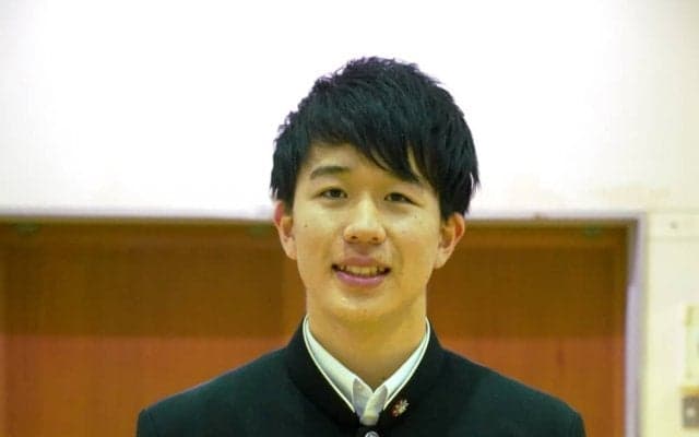 史上初! ウインターカップで高校生審判がホイッスル