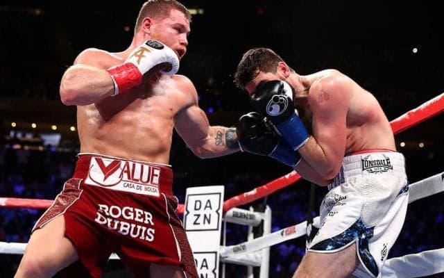 カネロの“執拗な左”に甦る戦慄　王者も苦笑いの威力に米再脚光「見てる方が痛い」