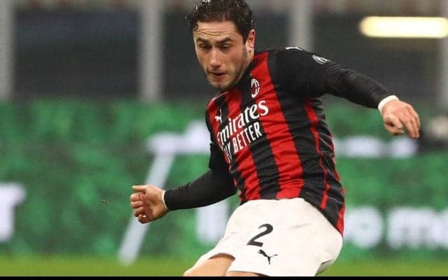 新境著しいカラブリア、ミランと2024年まで契約延長か
