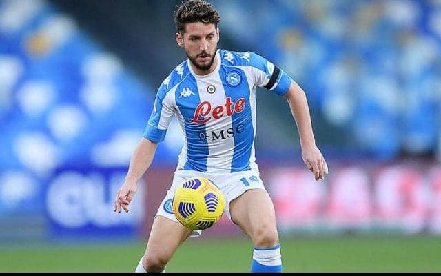 ナポリに痛手…メルテンスが左足首の損傷で最低でも3週間の離脱に