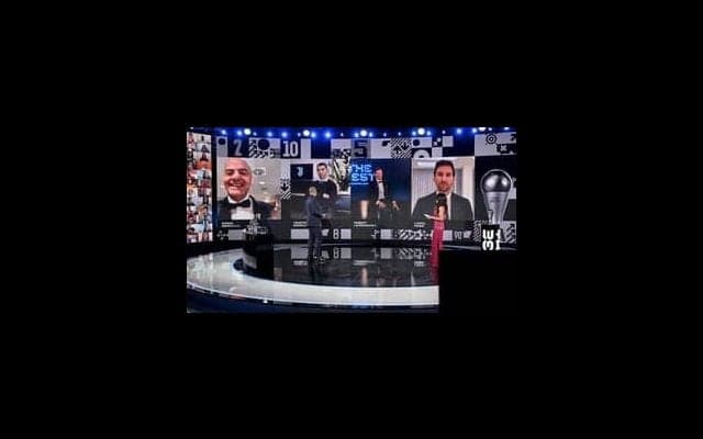 信じられない！ザ・ベスト2連覇を逃したメッシはロナウドにも敗れ3位