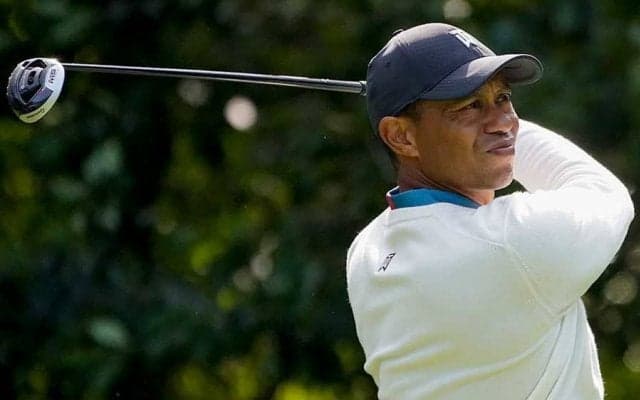 ウッズ、11歳愛息とフォームが激似　米ファン驚愕「小さなクローン」「父のコピーだ」