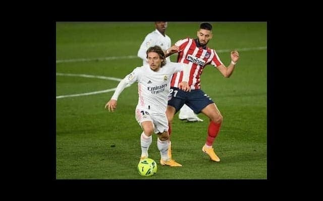 モドリッチが大成したのはなぜか。超絶プレーを生み出す右足の秘密