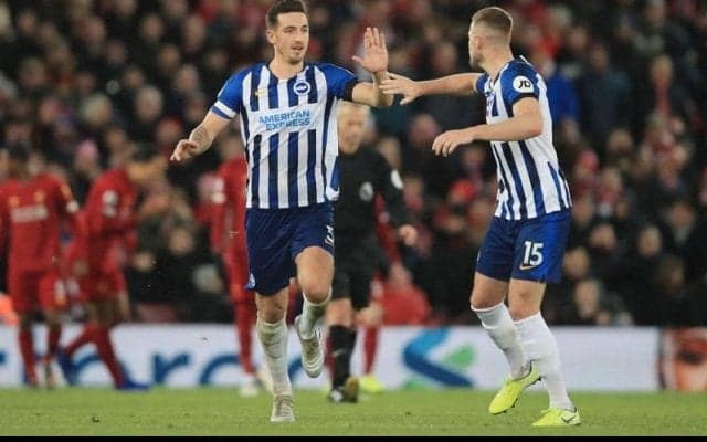 ブライトン主将ダンクが決めたリバプールの意表を突く急襲FK！【ビューティフル・フリーキック】