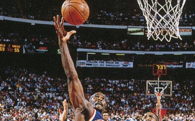 【NBAのアレコレvol.62】本日57歳の誕生日を迎えたニックスやブルズで活躍したビッグマンの名前は？