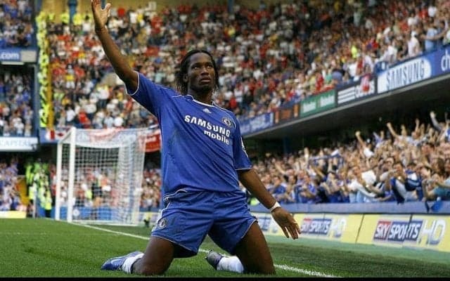 【スーパーゴール図鑑/チェルシー編】ドログバがリバプール戦で決めた、胸トラップ&反転スーパーボレー！