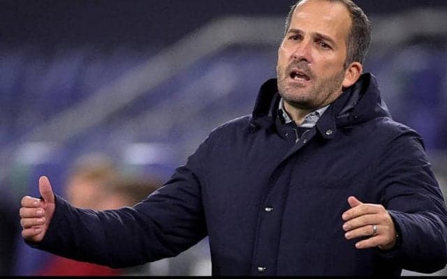 未勝利で最下位のシャルケがバウム監督を解任、暫定監督は4度目就任のステフェンス氏