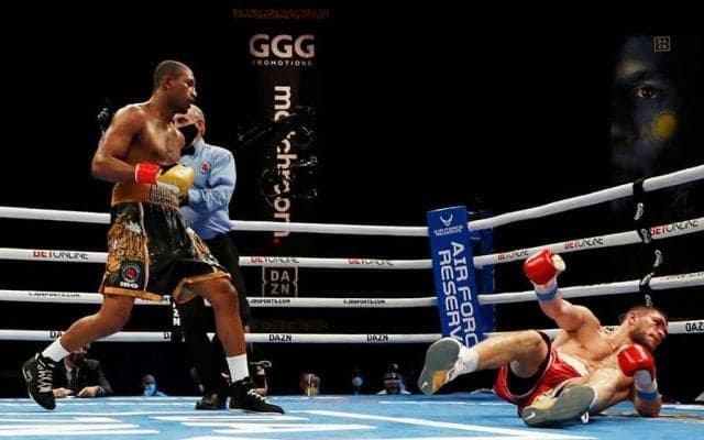 合計1523発の打撃戦　結末は完璧アッパーで大の字KO、米興奮「今年1番の試合では？」