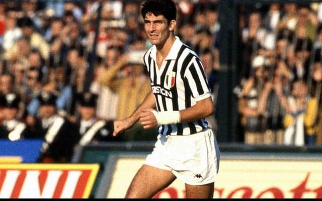 マラドーナに続きロッシまで/六川亨の日本サッカー見聞録