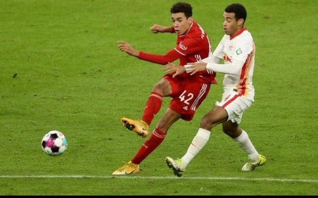 17歳にしてバイエルントップチームで活躍する逸材MFミュージアラが決めた豪快ミドル【インクレディブル・ゴールズ】