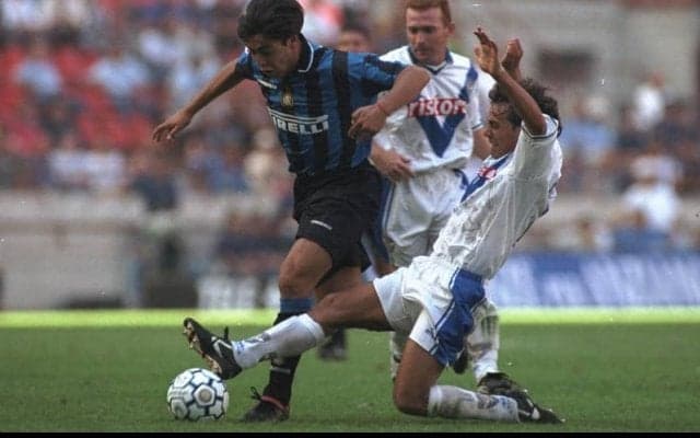 【スーパーゴール図鑑/インテル編】“左足の独奏者”インテリスタのハートを鷲掴みにしたレコバのデビュー戦弾