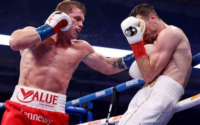 カネロが貫録の判定勝ち　リーチ差19cmもなんの、1年1か月ぶり試合でPFP1位の実力証明