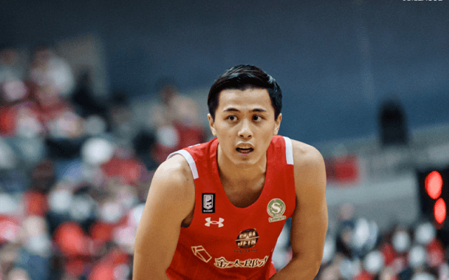 3Pシュートの撃ち合いは千葉ジェッツに軍配、富樫勇樹が3P9本を含む40得点の大活躍でチームを10連勝へ導く