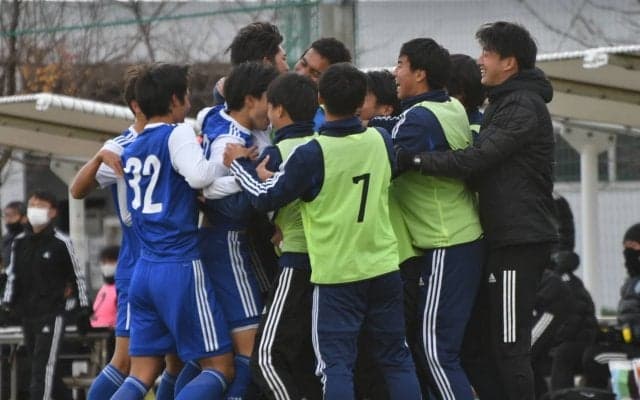 【サッカー部男子】　大経大に完勝し、全国大会の切符をつかんだ！