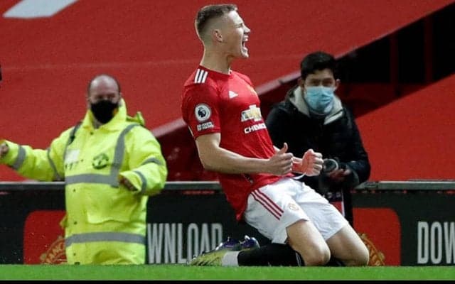 マクトミネイが“プレミア記録”開始3分で2ゴール！ スールシャールも「フィジカルモンスター」と激賛