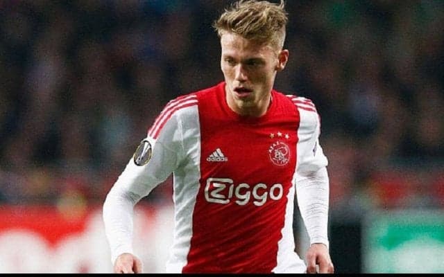 デンマークの逸材フィッシャーがアヤックスで見せた、相手を手玉に取るエレガントなゴール【インクレディブル・ゴールズ】