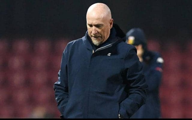 わずか1勝のジェノア、今夏就任のロランド・マラン監督を解任