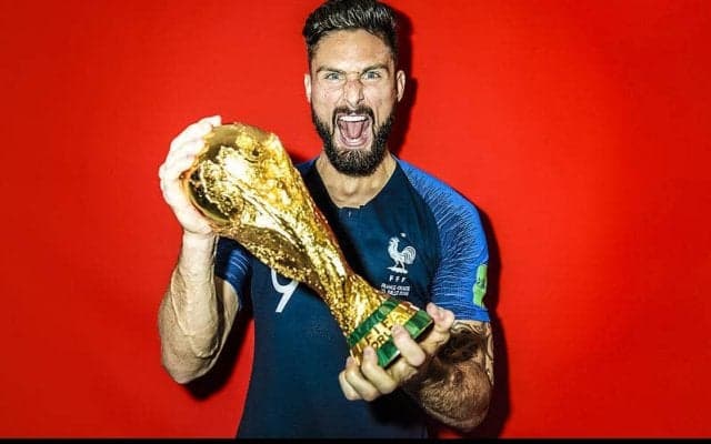 【プレイバック2020】「ゴーカードだけど世界王者だ」ジルーがベンゼマに痛烈アンサー、リーグ・アンは打ち切りに《2020年4月》