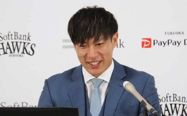 鷹・柳田悠岐が自身に買った“ご褒美”とは？「嫁さんと子供には買いましたけど…」