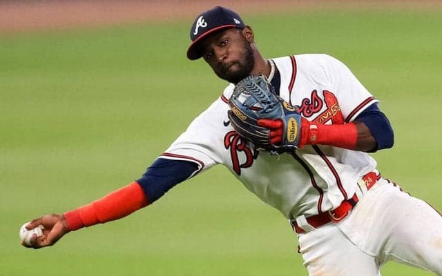 ロッテ井口監督、MLB通算37発・エチェバリアに期待大「ホームランは20本以上」