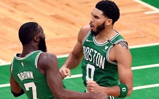 アデトクンボ相手に見事な決勝弾を沈めたテイタム「俺はものすごく練習を重ねてきた」