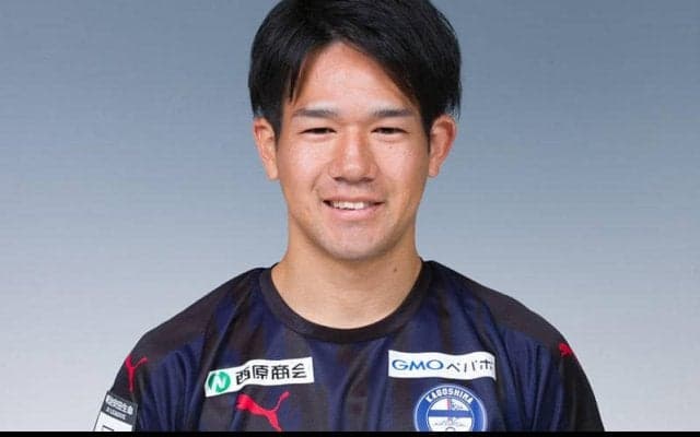 鹿児島、ルーキーMF中村健人との契約更新を発表 「J2昇格に向けて全力で闘っていきます」