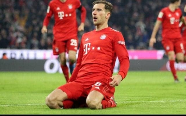 ドイツの逸材ゴレツカが、古巣相手に叩き込んだ超絶アクロバティックシュート【インクレディブル・ゴールズ】