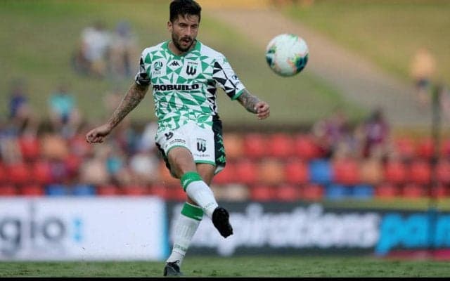 AEKアテネが引退を撤回した元ギリシャ代表MFコネの復帰を発表、ボローニャなどに在籍