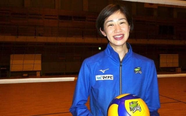 女子バレー・長岡望悠「後悔しないほうを」と挑んだ海外移籍　想像を超える“濃密な2カ月間”