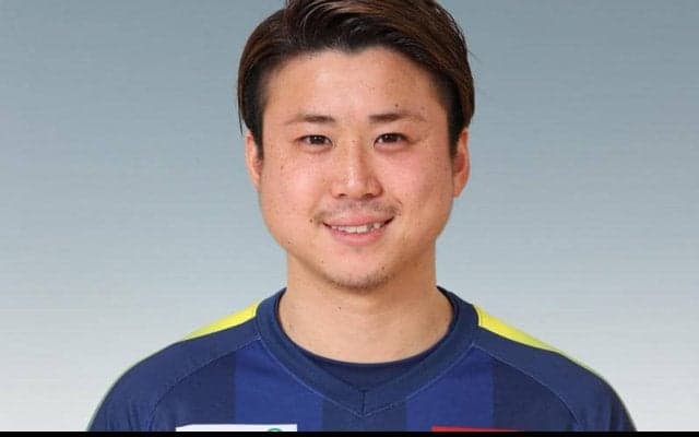 群馬が今季8得点のFW大前元紀と契約更新「来年も一緒に戦ってください!!」