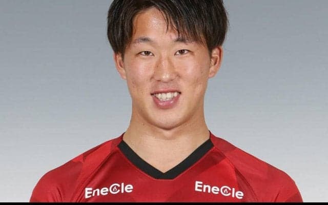 横浜FCが浦和のDF岩武克弥を完全移籍で獲得「皆様と新たな歴史を作りたいです」