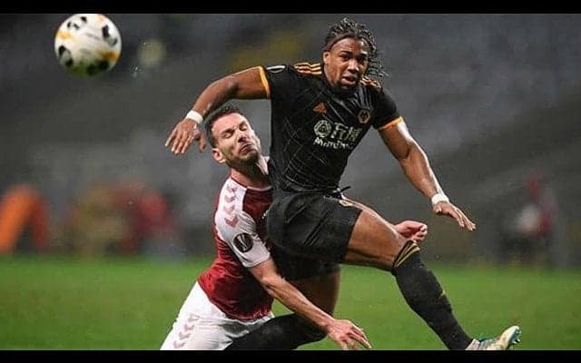 リーズの名将ビエルサ 冬の移籍市場でアダマ獲得を望む