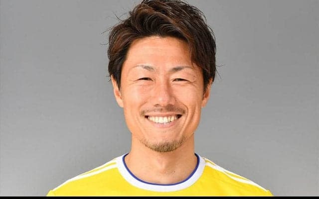 今治が守護神GK修行智仁と契約更新「今治のゴールを守ることが僕のいまの幸せ」