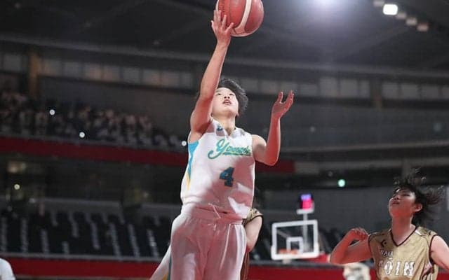 48得点と大暴れ！　献身的なプレーも光った札幌山の手・舘山萌菜が9年ぶりのベスト4へけん引