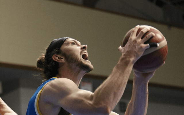 滋賀レイクスターズがレバンガ北海道との接戦を制す、狩俣昌也が“決勝弾”を含む19得点の活躍