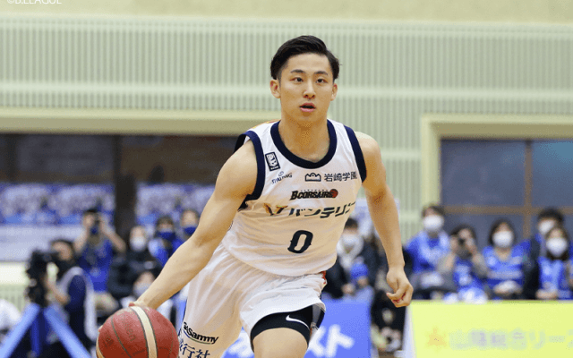 横浜ビー・コルセアーズ、河村勇輝はデビュー戦からチーム最多の5アシスト