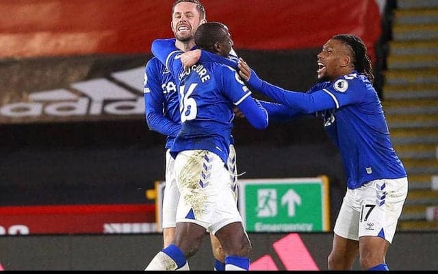 シグルドソンの決勝弾で4連勝のエバートンが2位に浮上！《プレミアリーグ》