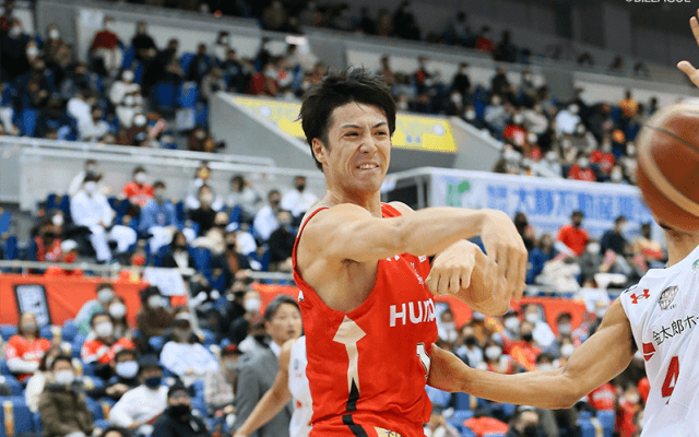 大阪エヴェッサが東地区首位の千葉ジェッツを撃破、千葉の連勝は「11」でストップ