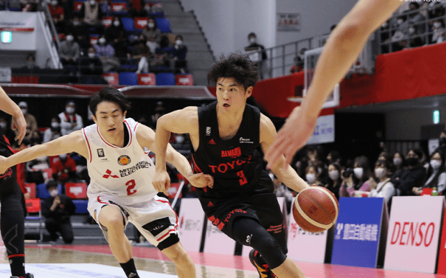 アルバルク東京が2020年を連勝で締め括る、名古屋ダイヤモンドドルフィンズに12点差の快勝