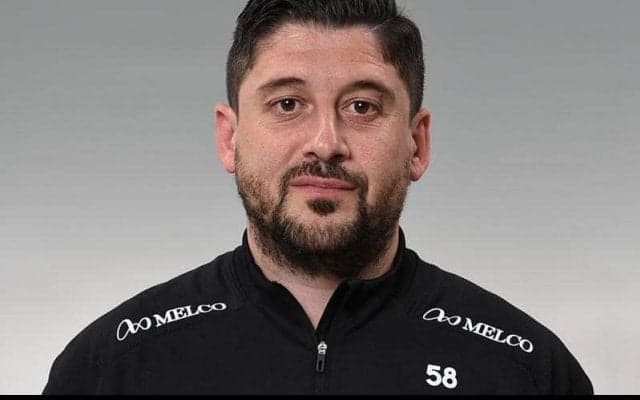 鹿児島、今季横浜FMでヘッドコーチを務めたパパス氏を新監督に招へい「わくわくした気持ちでいっぱい」