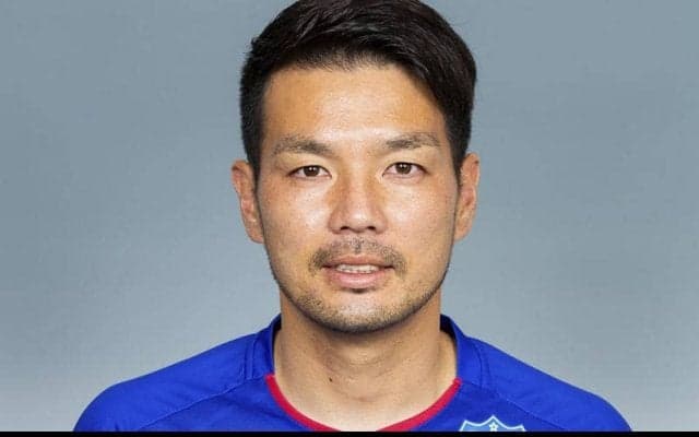 甲府、19年目を迎える重鎮DF山本英臣と契約更新! 「最後の最後までファイティングポーズをとり、戦い続けます」