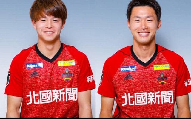 金沢、MF大橋尚志とMF窪田稜との契約更新を発表!