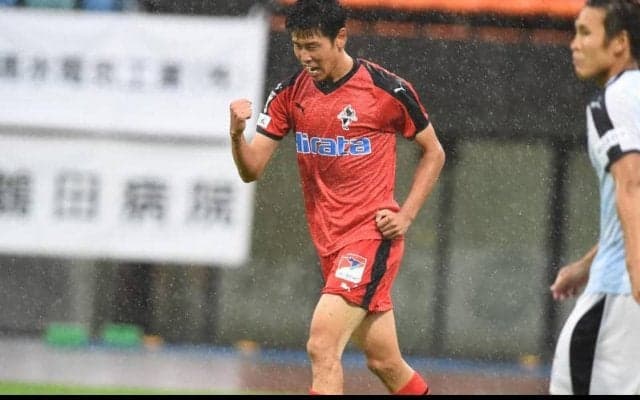 新潟が今季のJ3得点王FW谷口海斗を熊本から完全移籍で獲得「全力で頑張りたい」