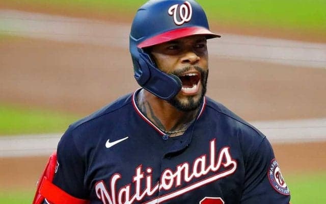 巨人は米韓220発の大砲と合意、ハム村田は退団から一転再契約…30日の主な去就は？